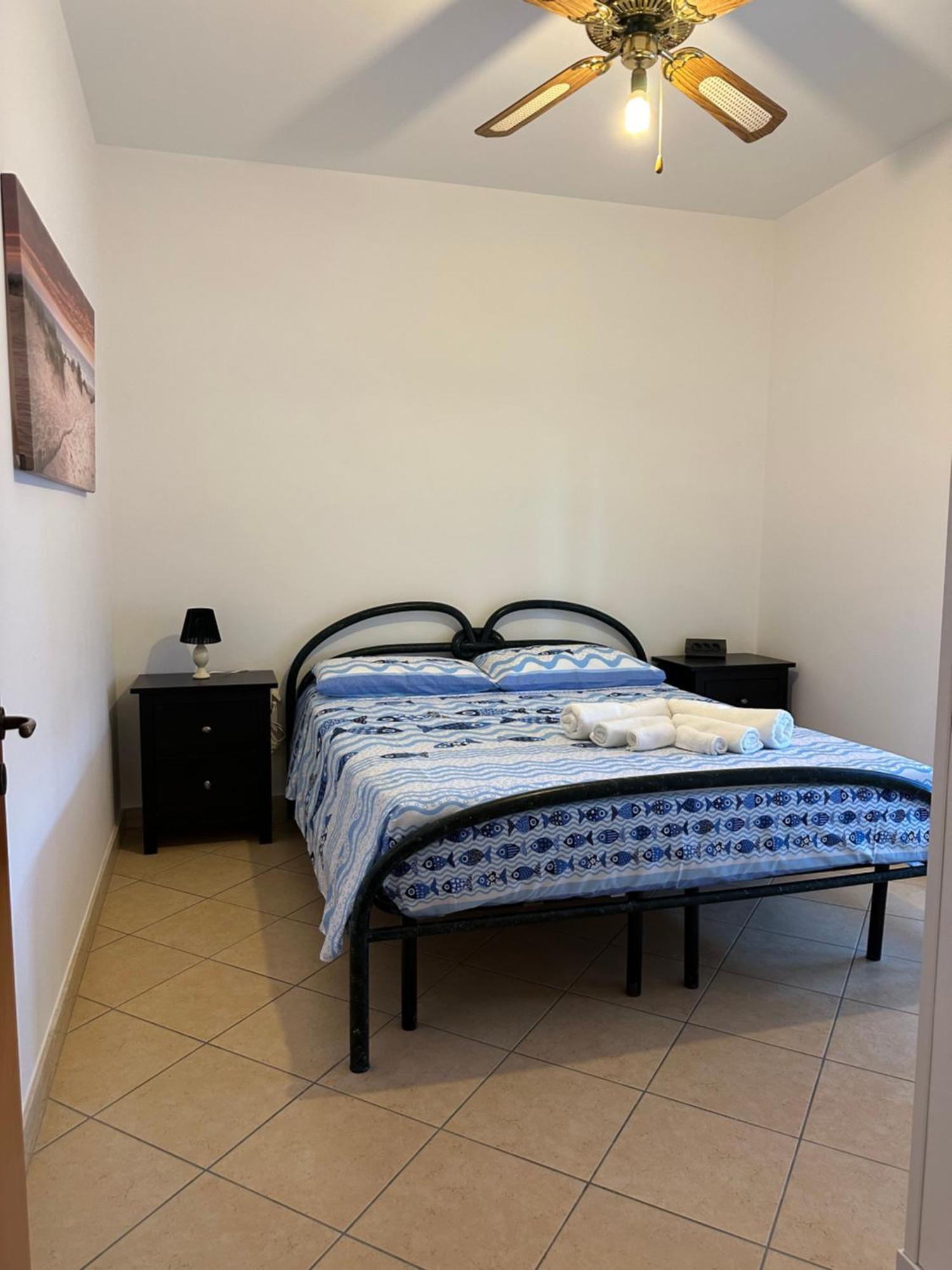 Casa Vacanze Lisa 托雷奥沃 外观 照片